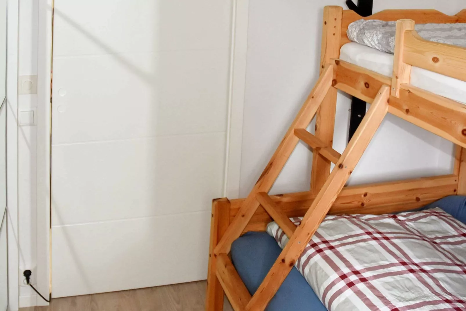 Maison de vacances pour 8 a FREI-Intérieur