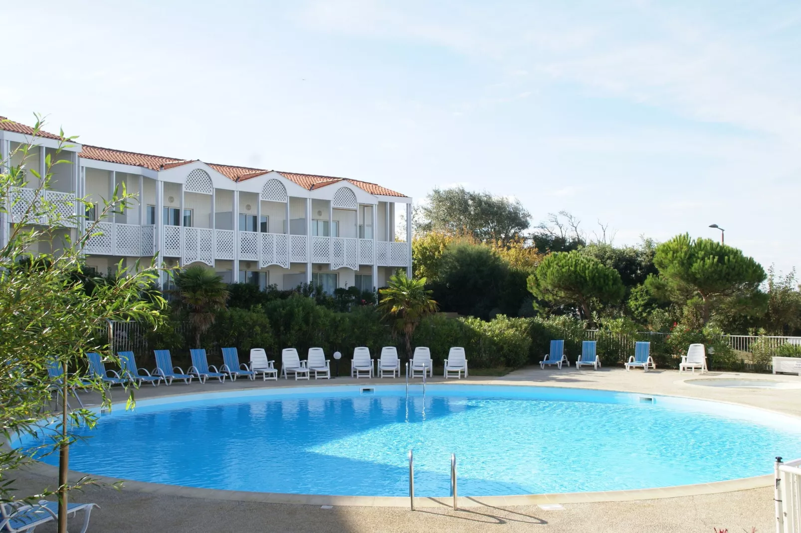 Les Terrasses de Fort Boyard 1-Pool