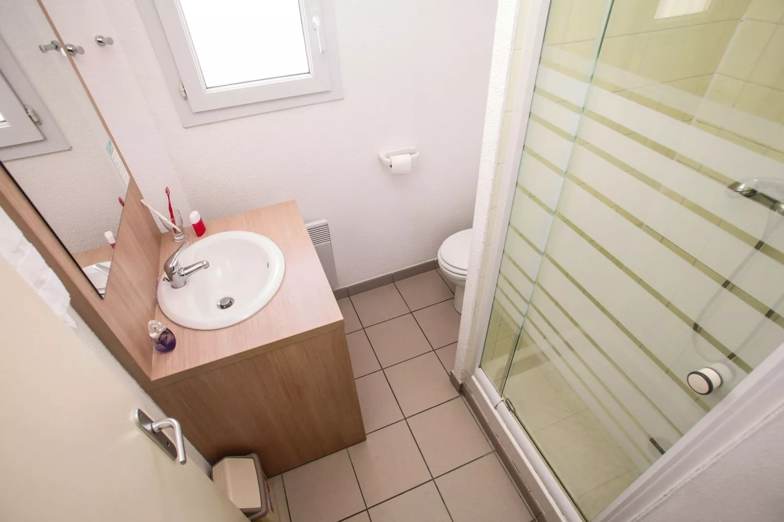 Le Village des Amareyeurs 1-Bathroom