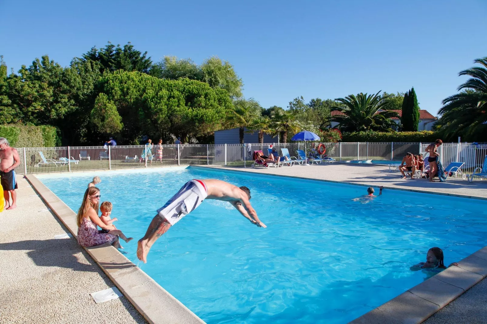 Le Village des Amareyeurs 2-Pool