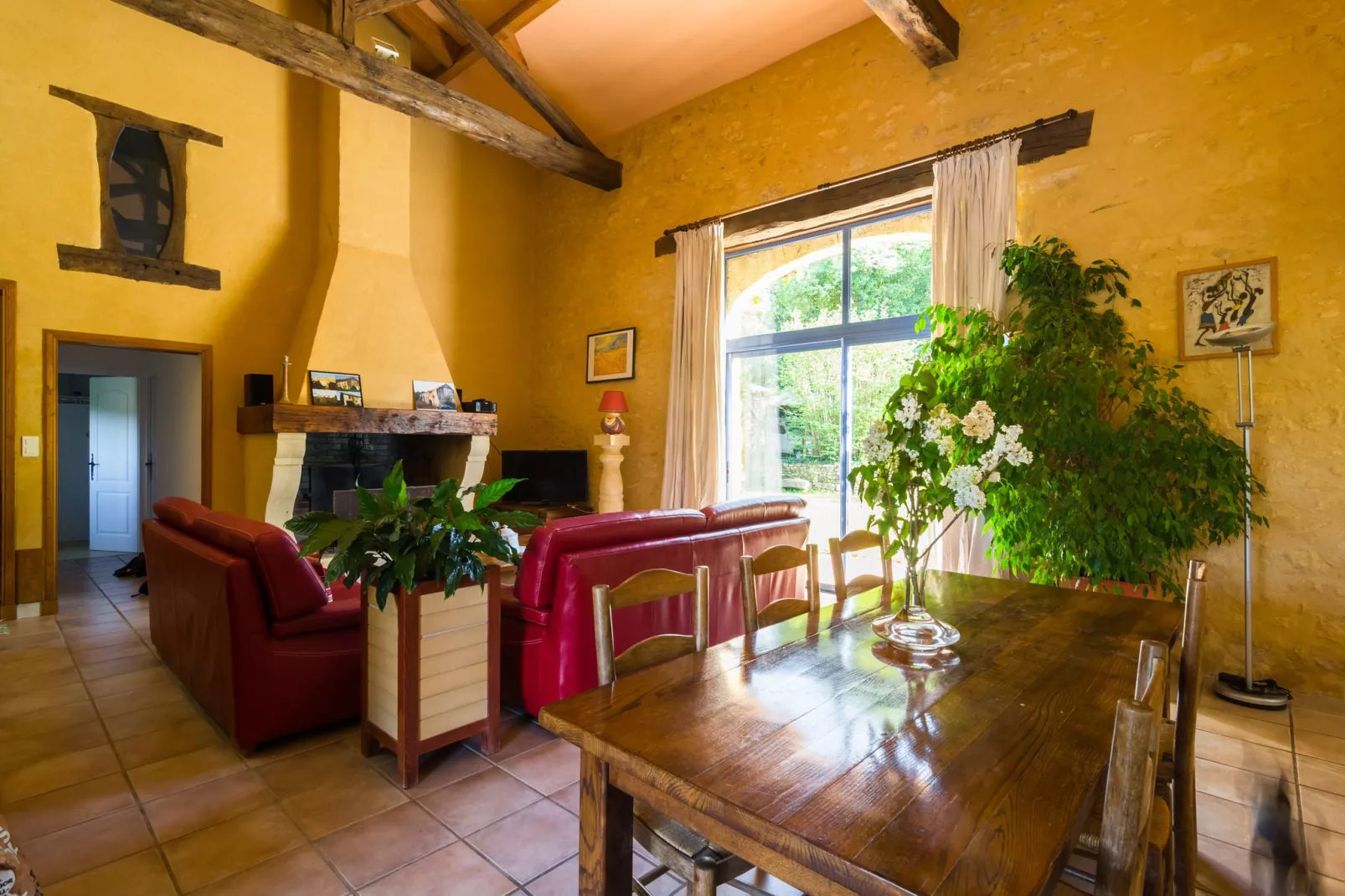 Maison de vacances Salles de Belvès-Living room