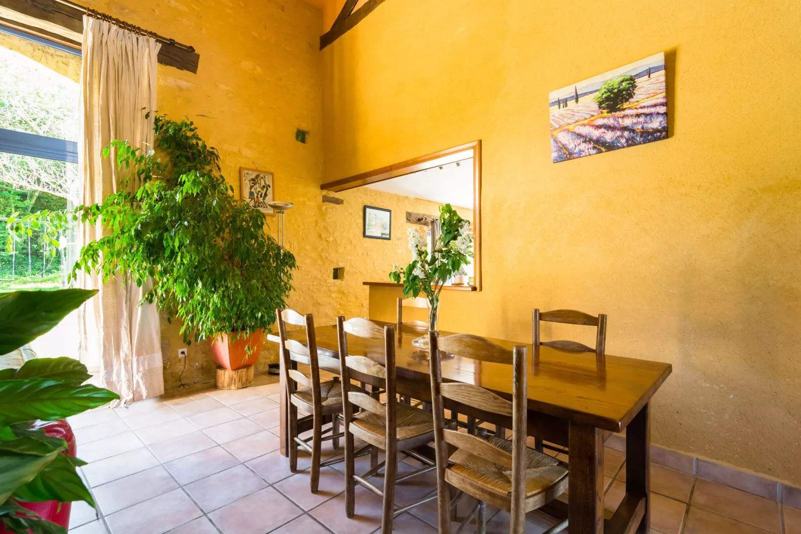 Maison de vacances Salles de Belvès-Dining room
