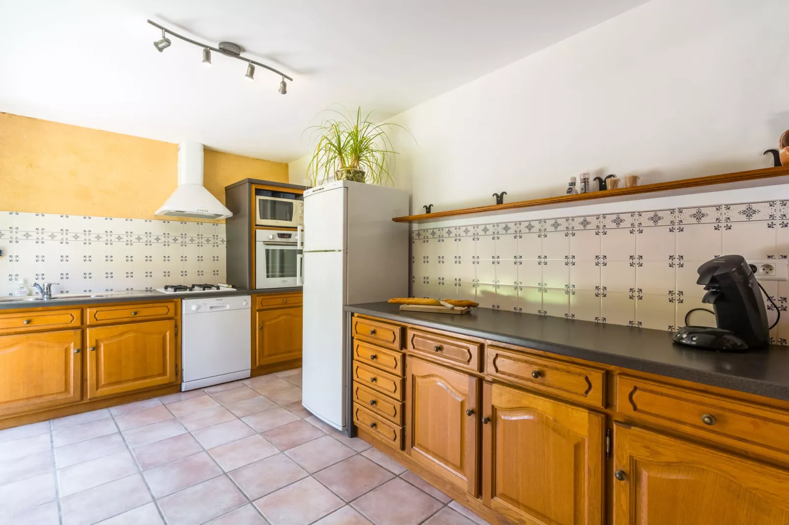 Maison de vacances Salles de Belvès-Kitchen