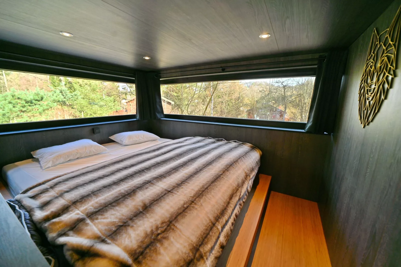Wild Cube-Bedroom