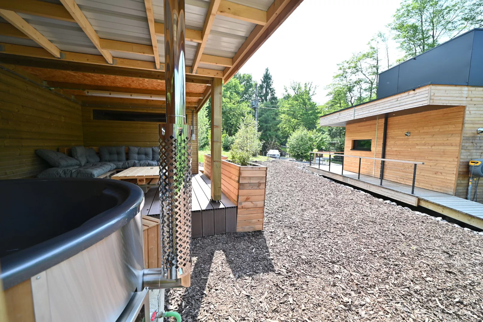 Wild Cube-Terrace balcony