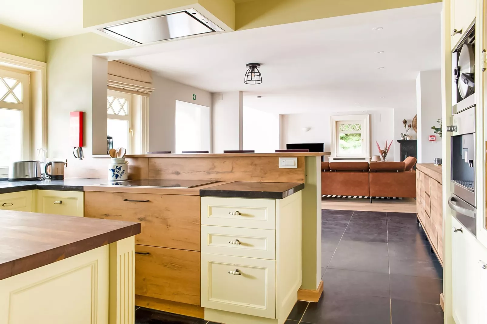 Au Brame-Kitchen