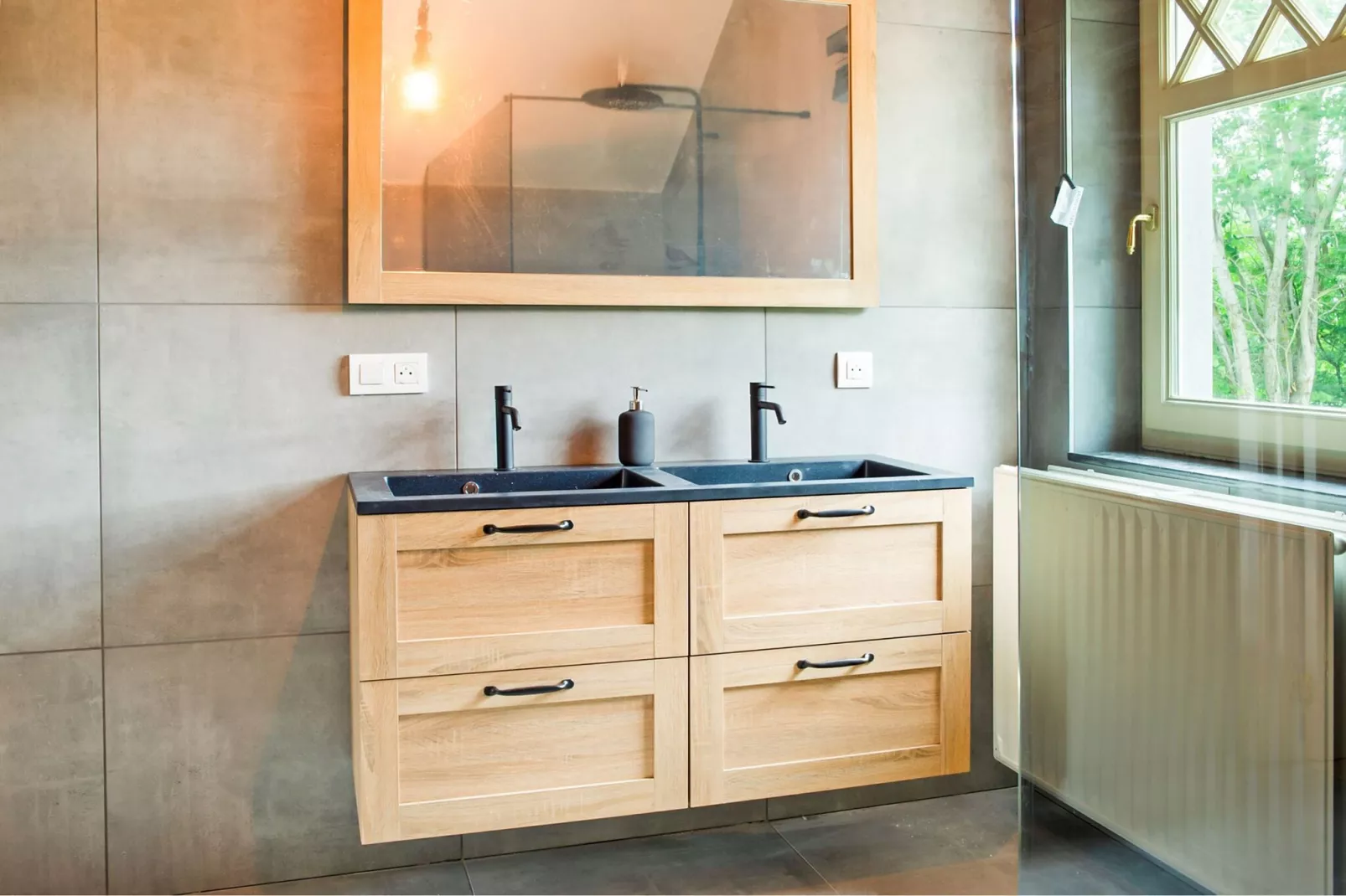 Au Brame-Bathroom