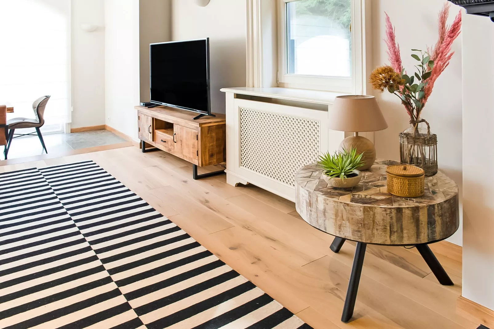 Au Brame-Living room