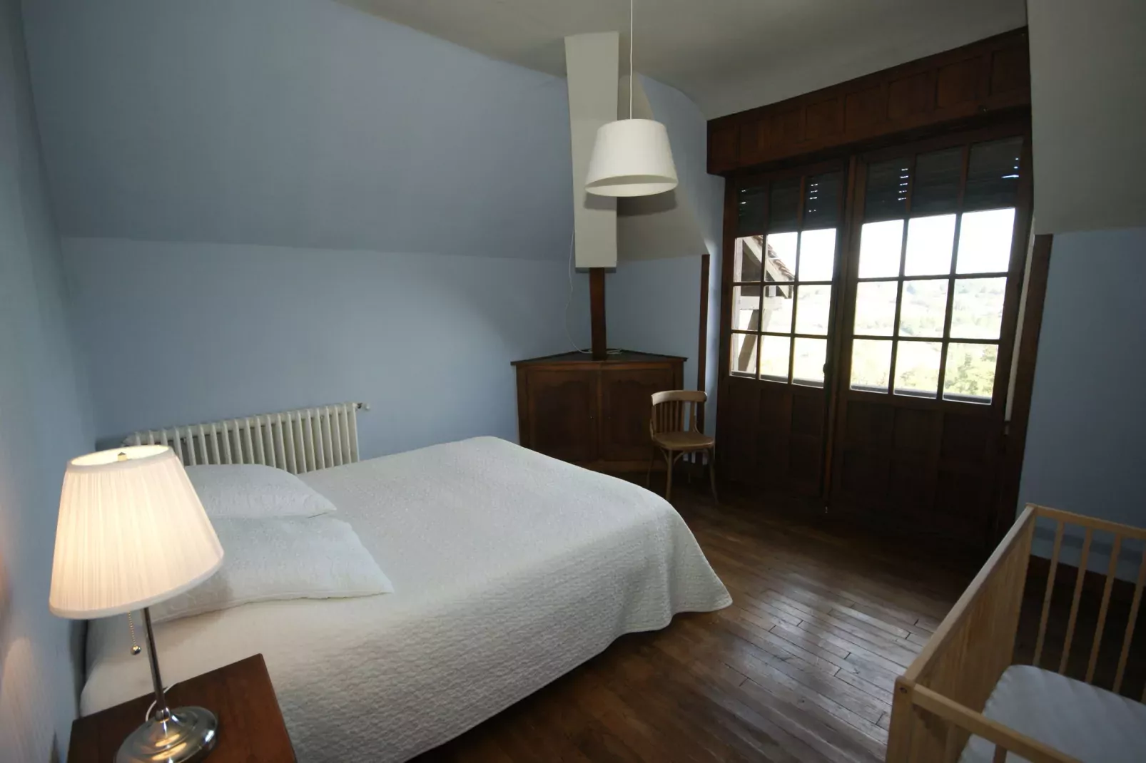 Demeure de charme Belves-Bedroom