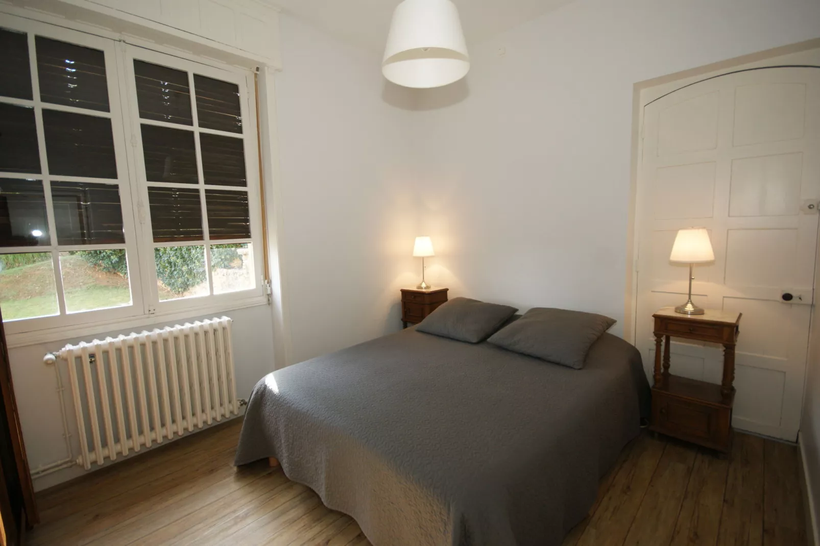 Demeure de charme Belves-Bedroom
