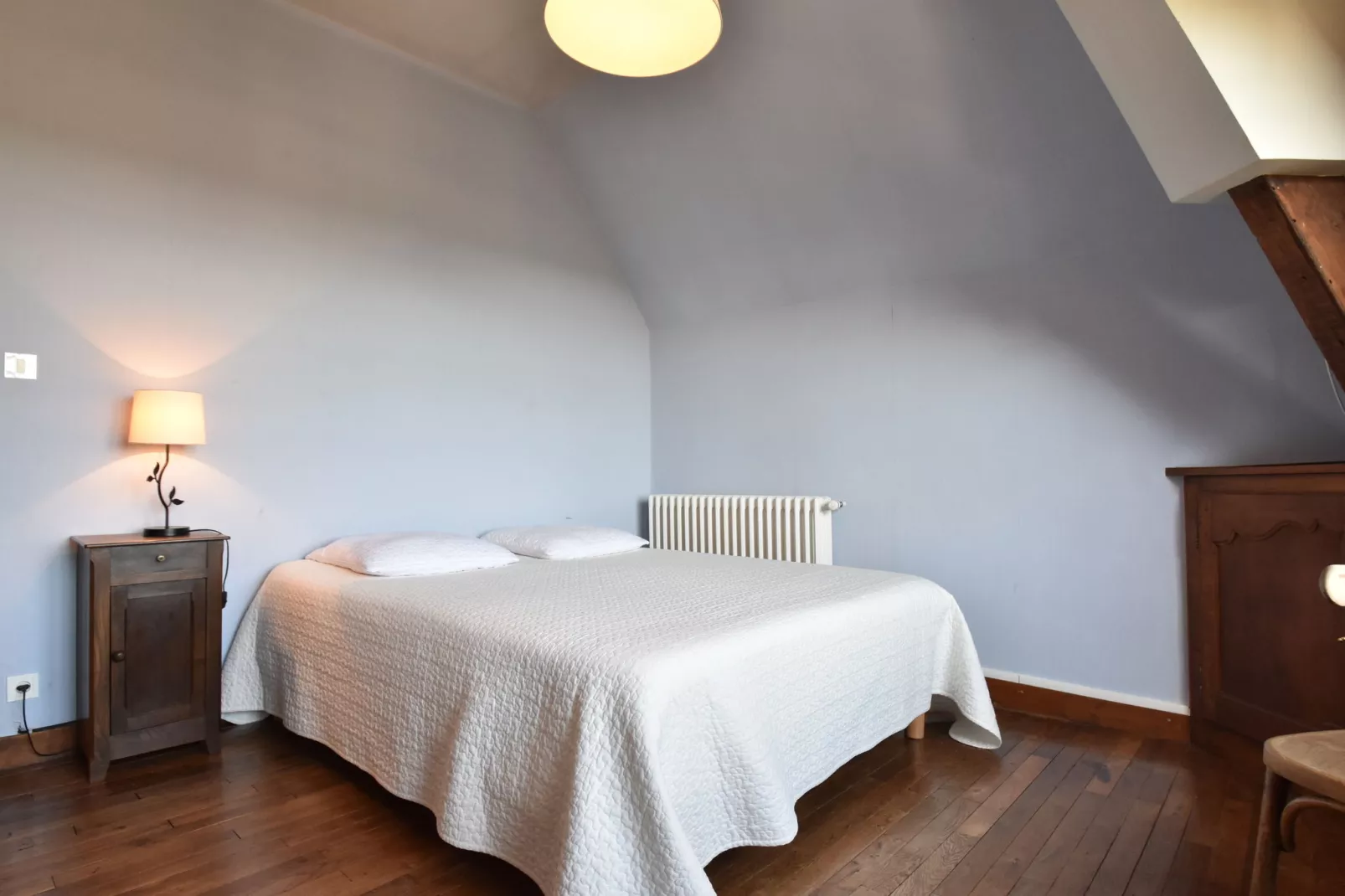 Demeure de charme Belves-Bedroom