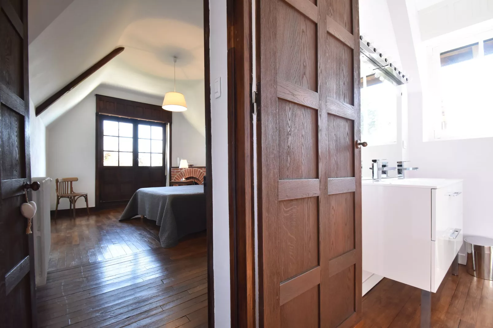Demeure de charme Belves-Bedroom