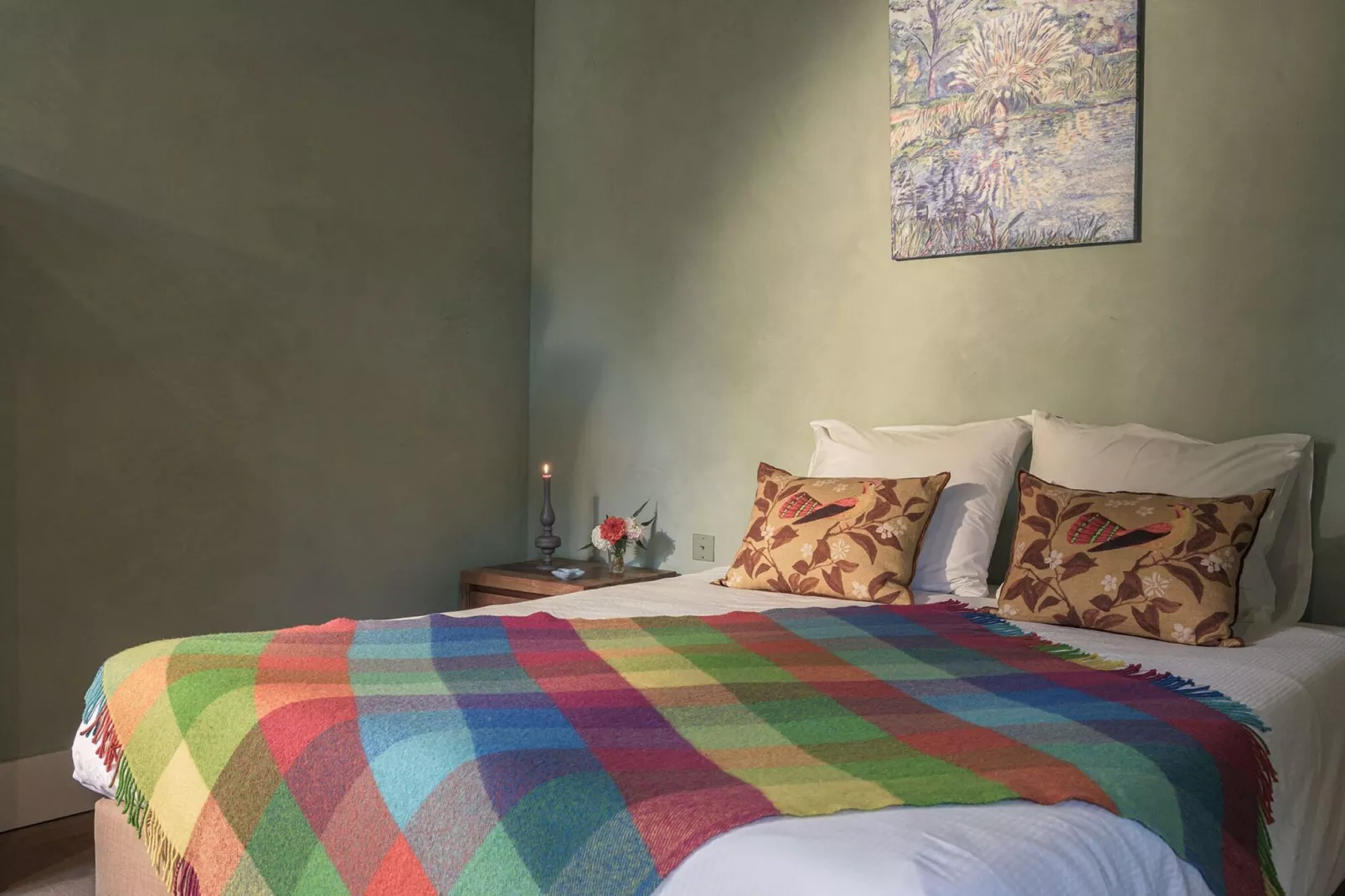 La Dépendance-Bedroom