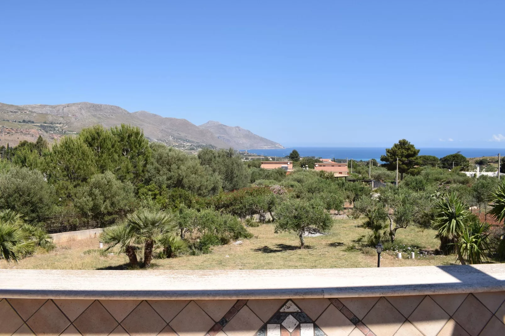 Villa La Marmora-Gardens summer