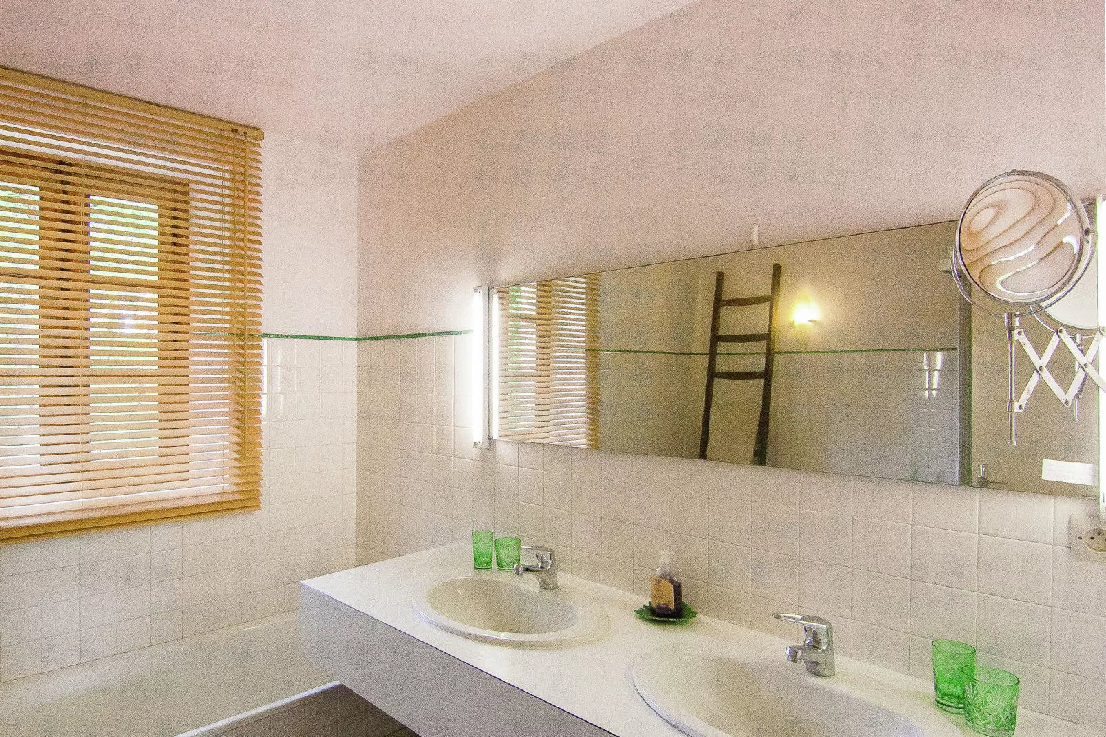 Le Pigeonnier-Salle de bain