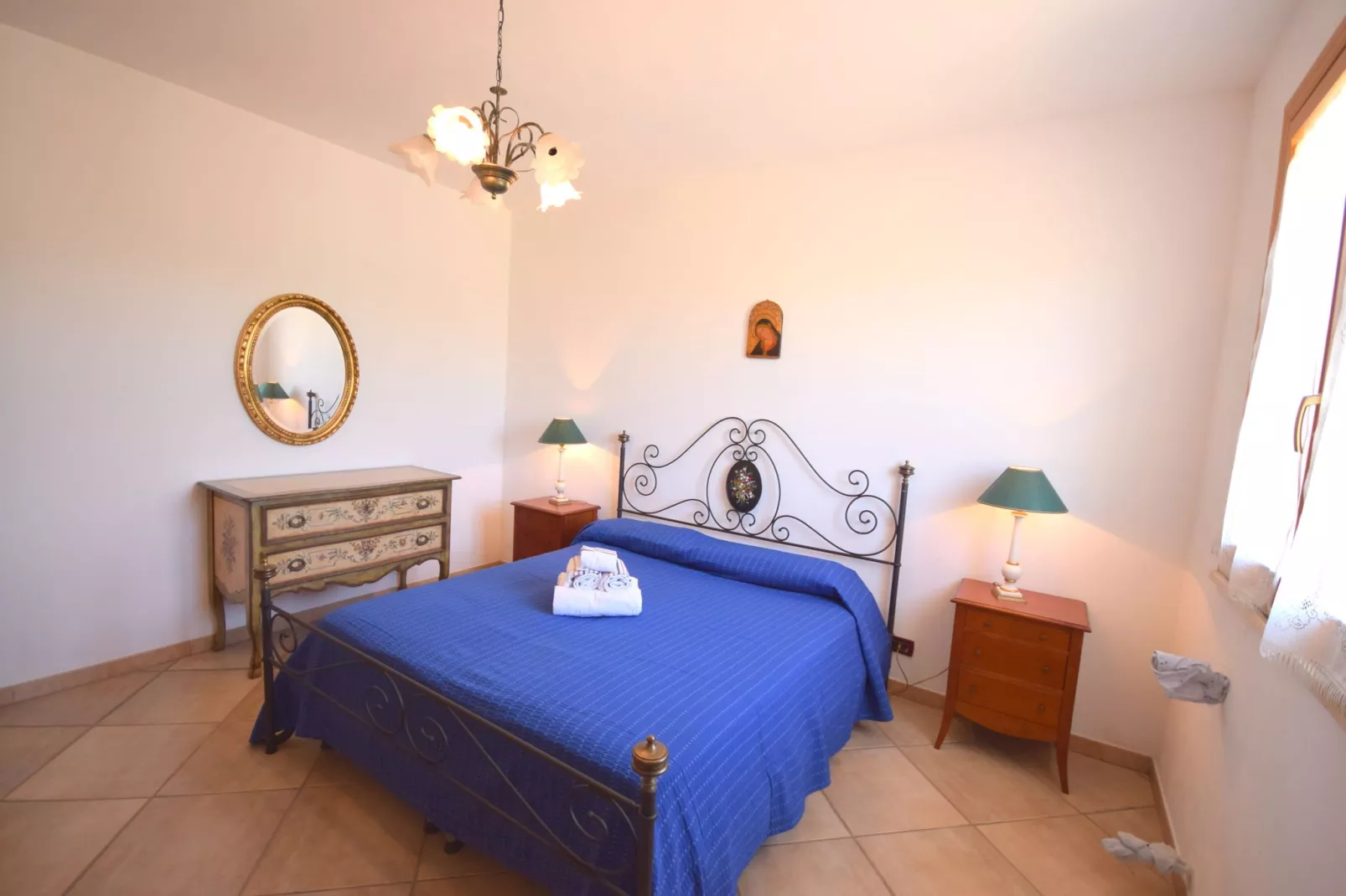 Villa La Marmora-Bedroom