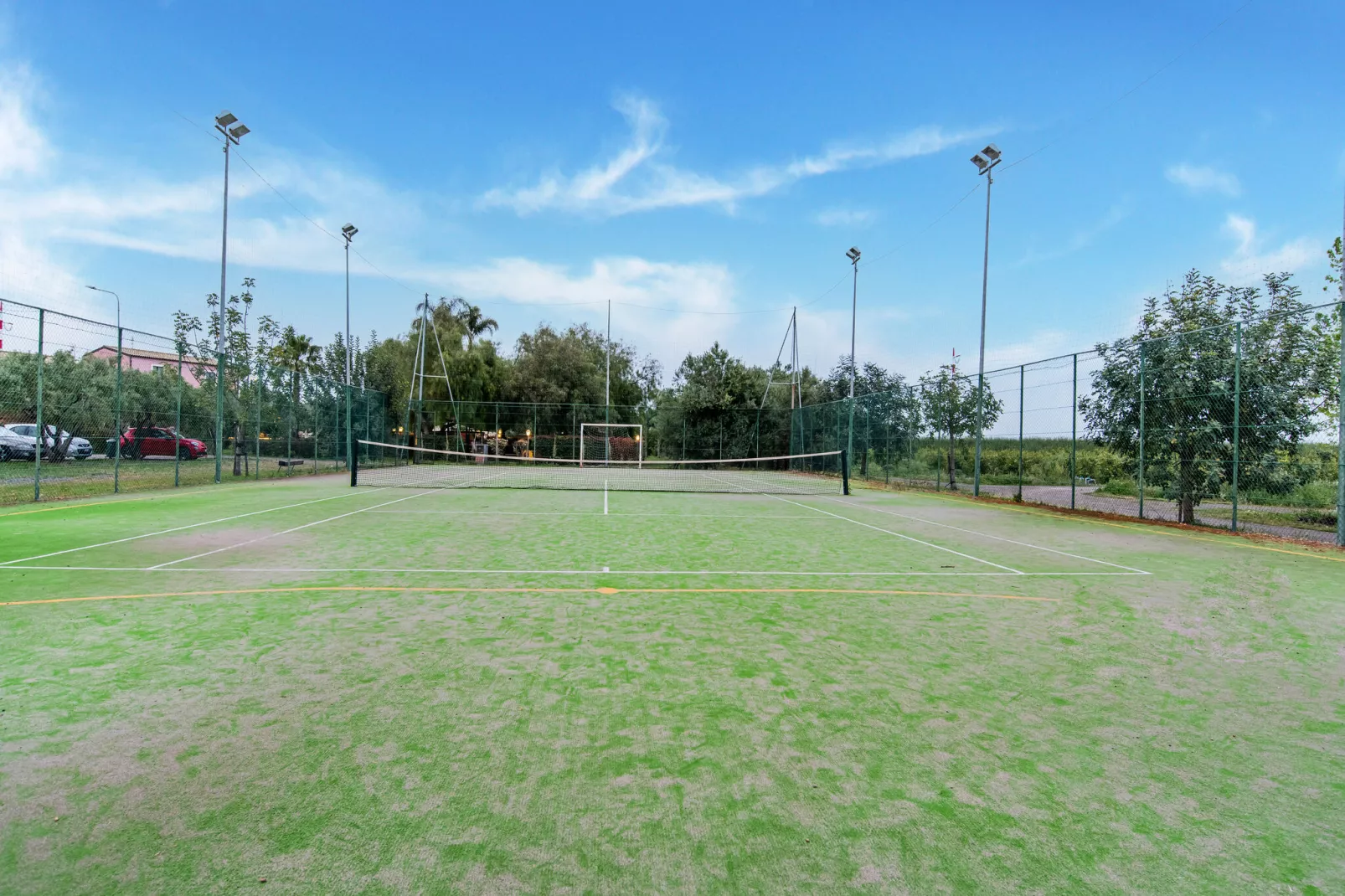 Mono Carlentini-Park facilities