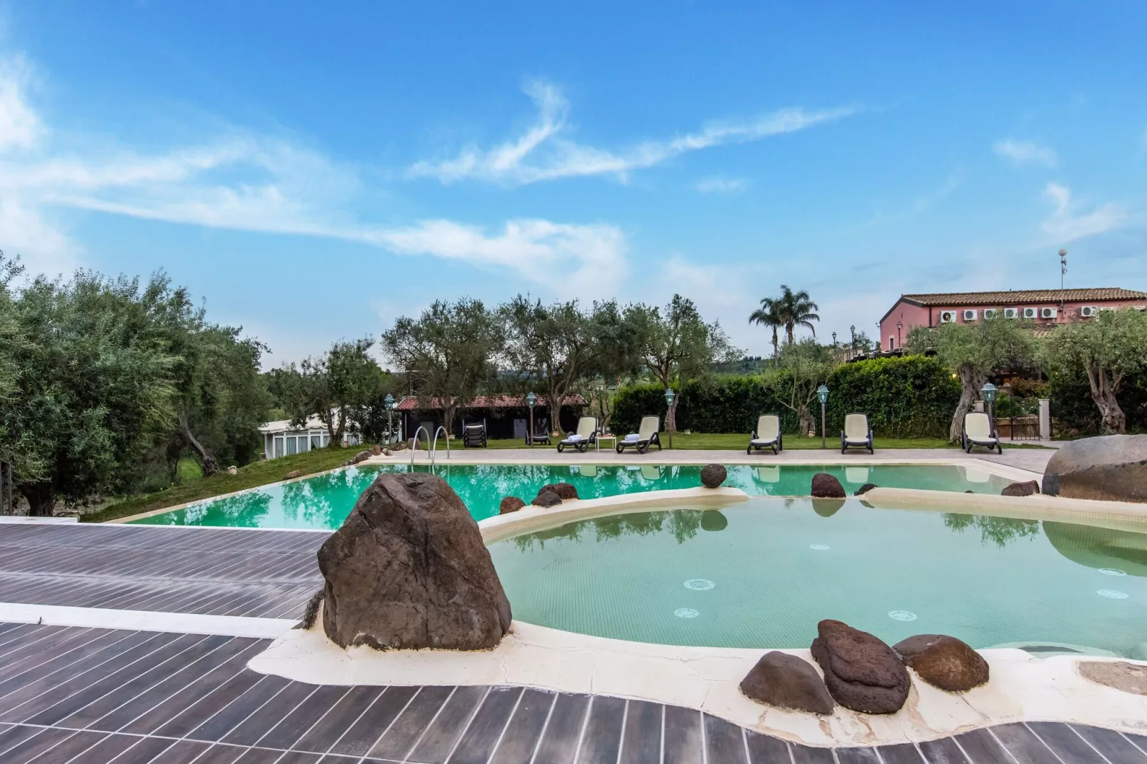 Trilo Carlentini-Pool