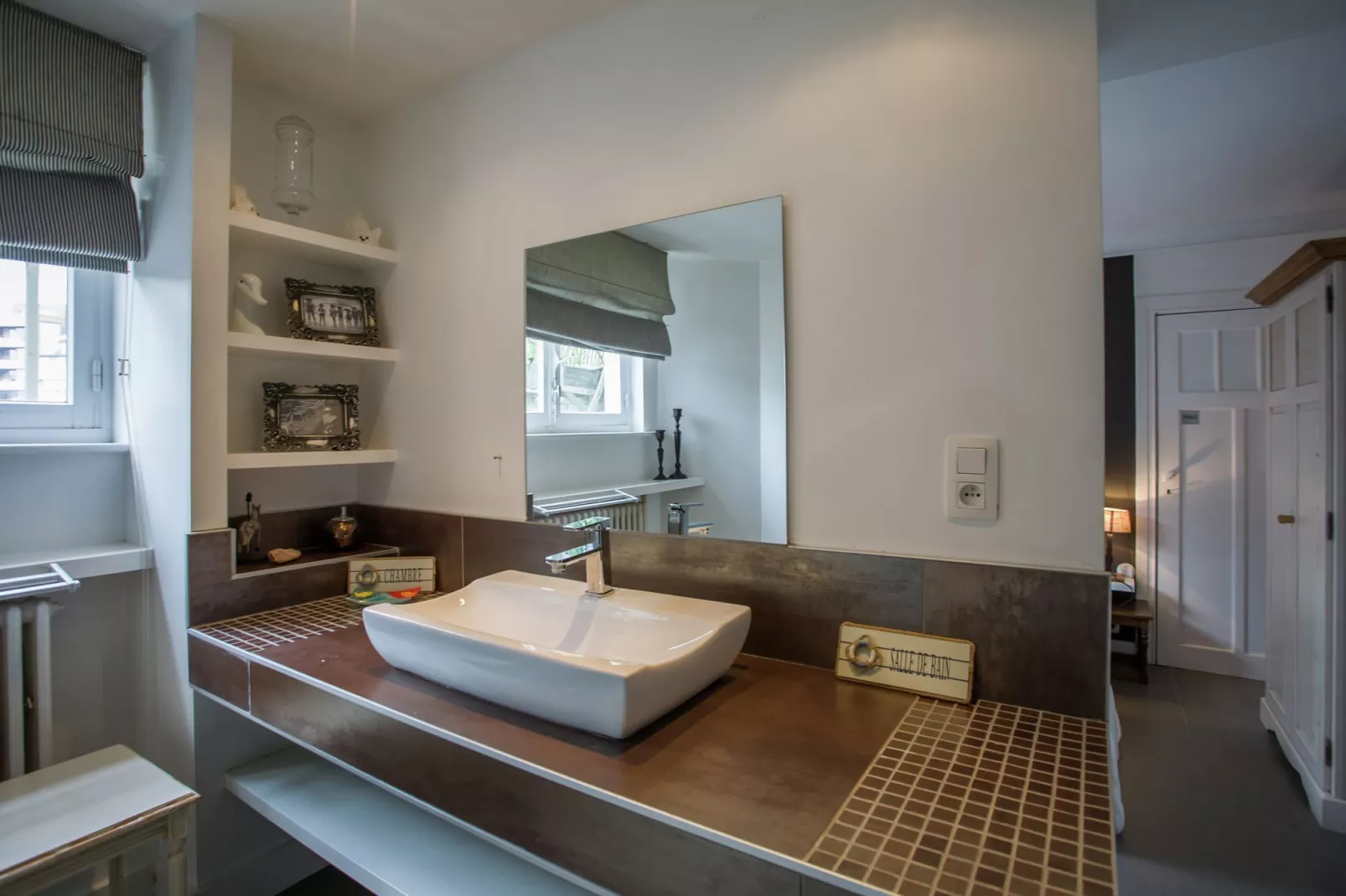 Nynfea-Bathroom