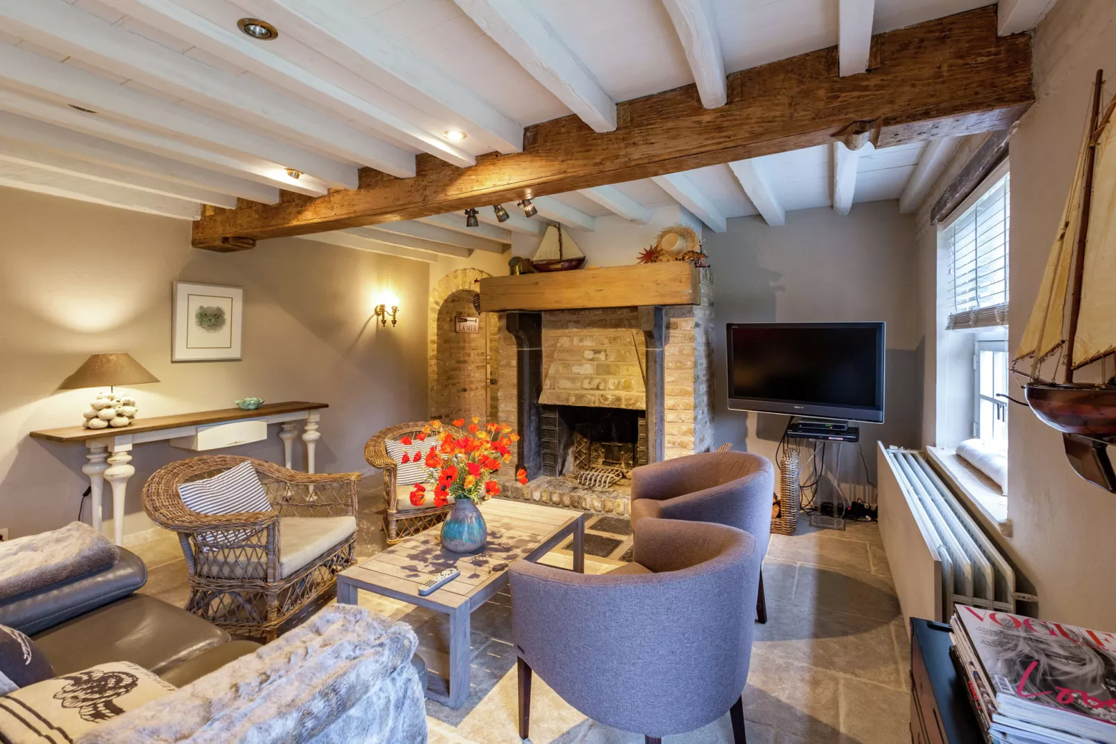 Villa Deman-Living room