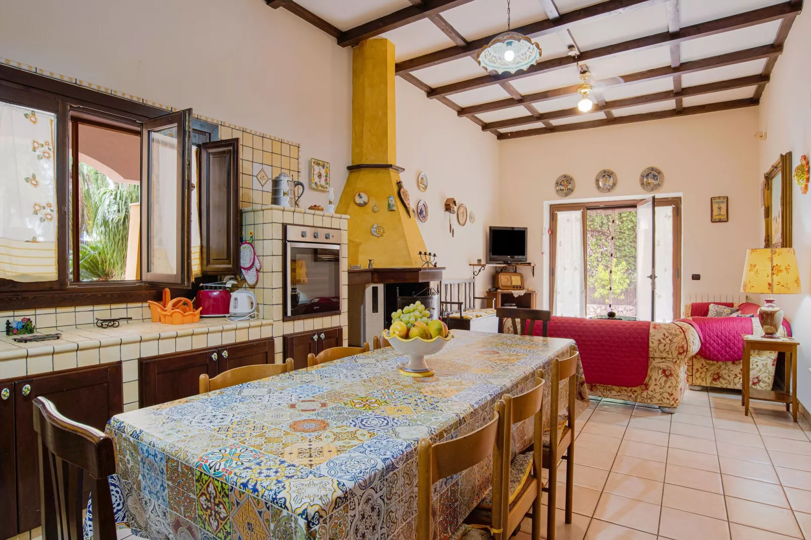 Gabriella Catania-Dining room