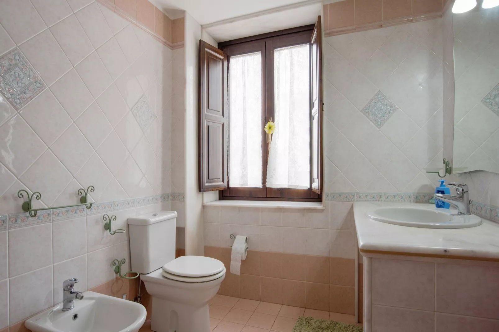 Gabriella Catania-Bathroom