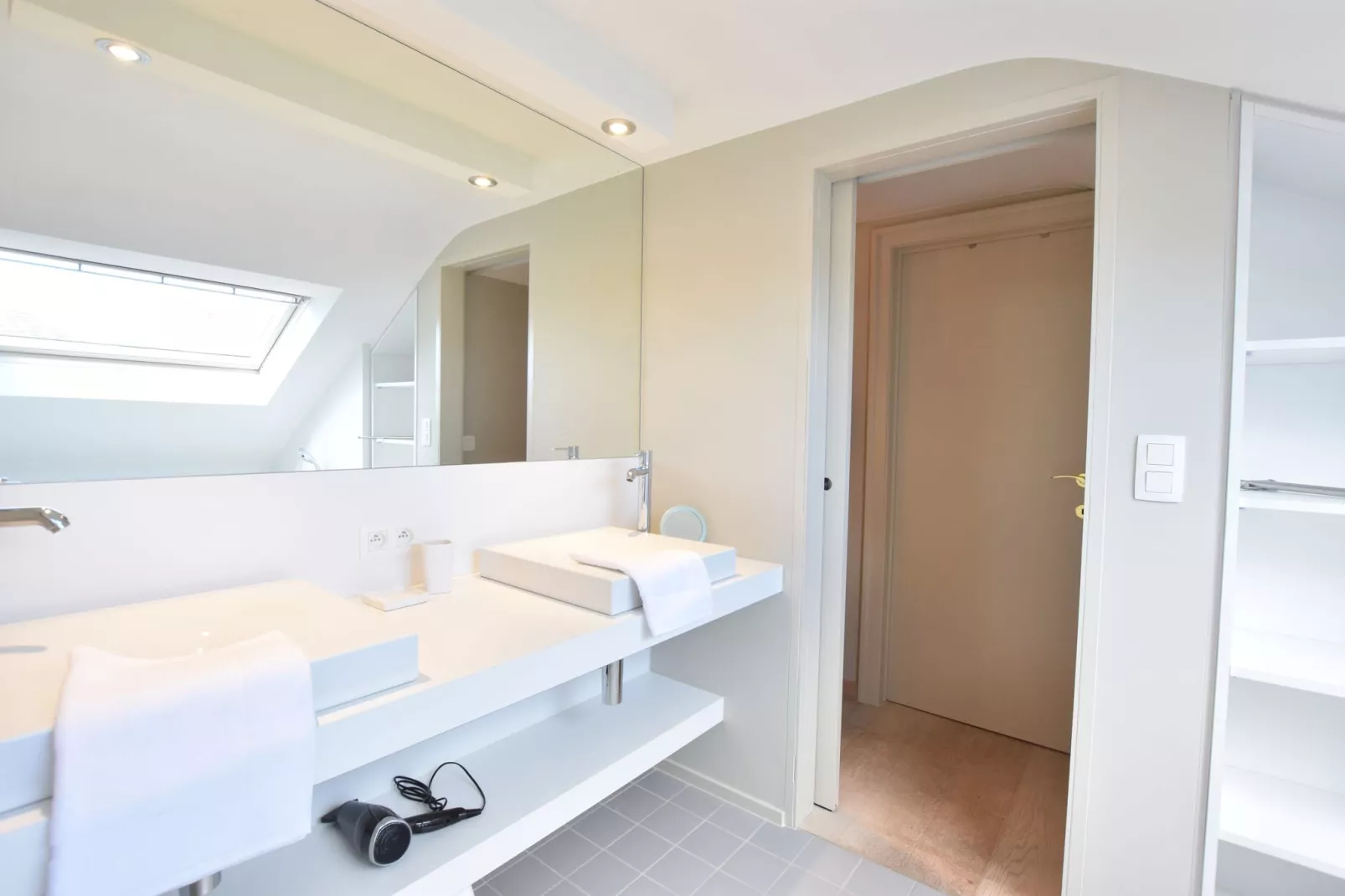 Villa Anemoon-Bathroom