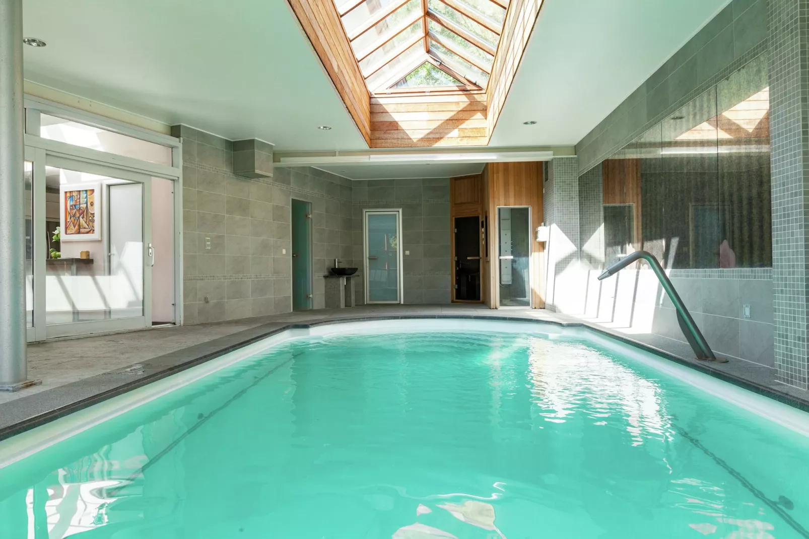 L'oree-Pool
