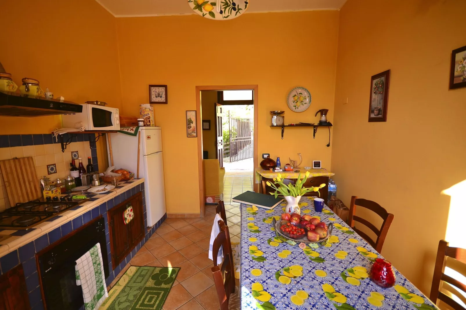 Casa del Limoneto Noto Marina-Salle à manger