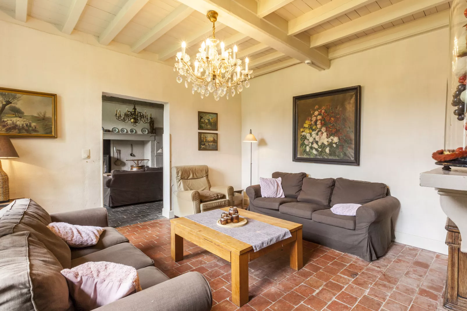 Goed van den Bogaerde-Living room