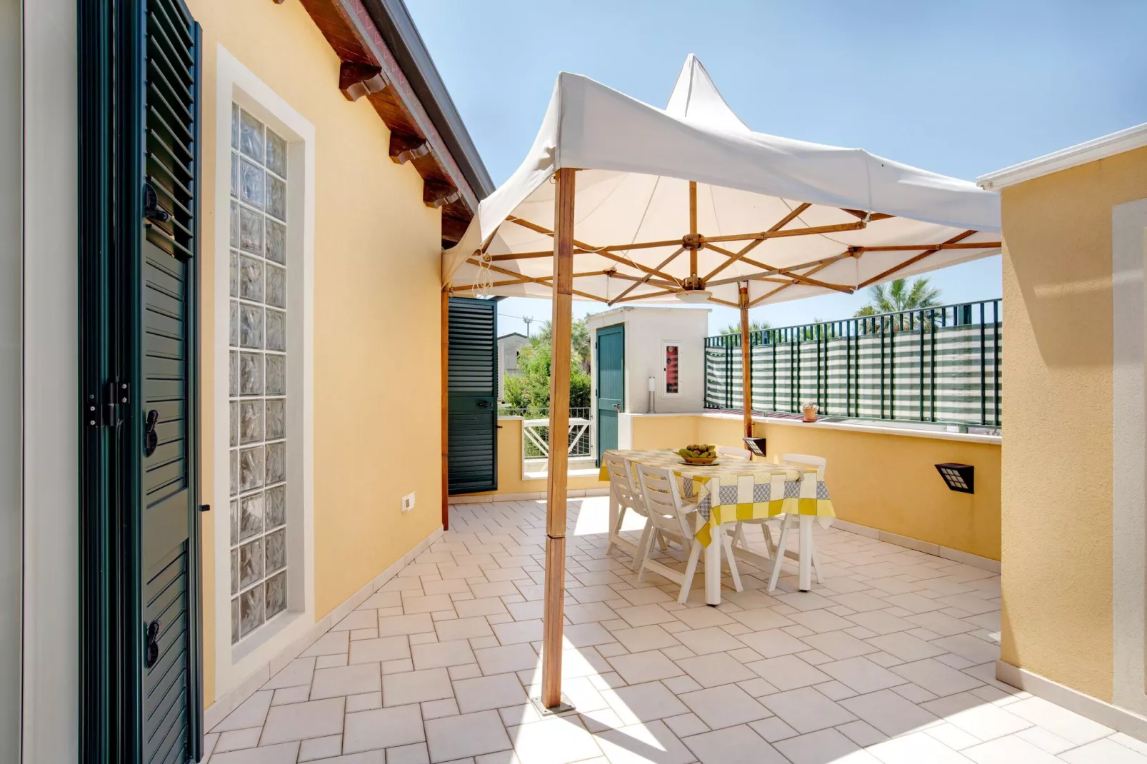 Rubino-Terrassenbalkon