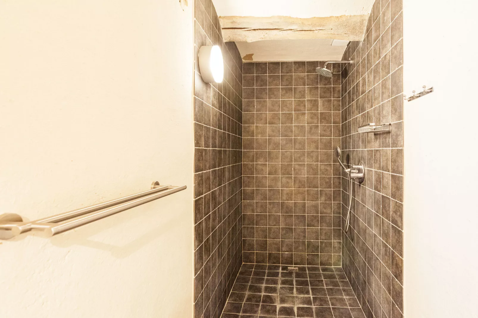 Goed van den Bogaerde-Bathroom