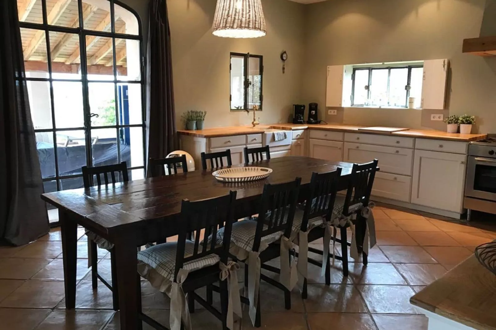 Maison Roquebeauresse-Kitchen