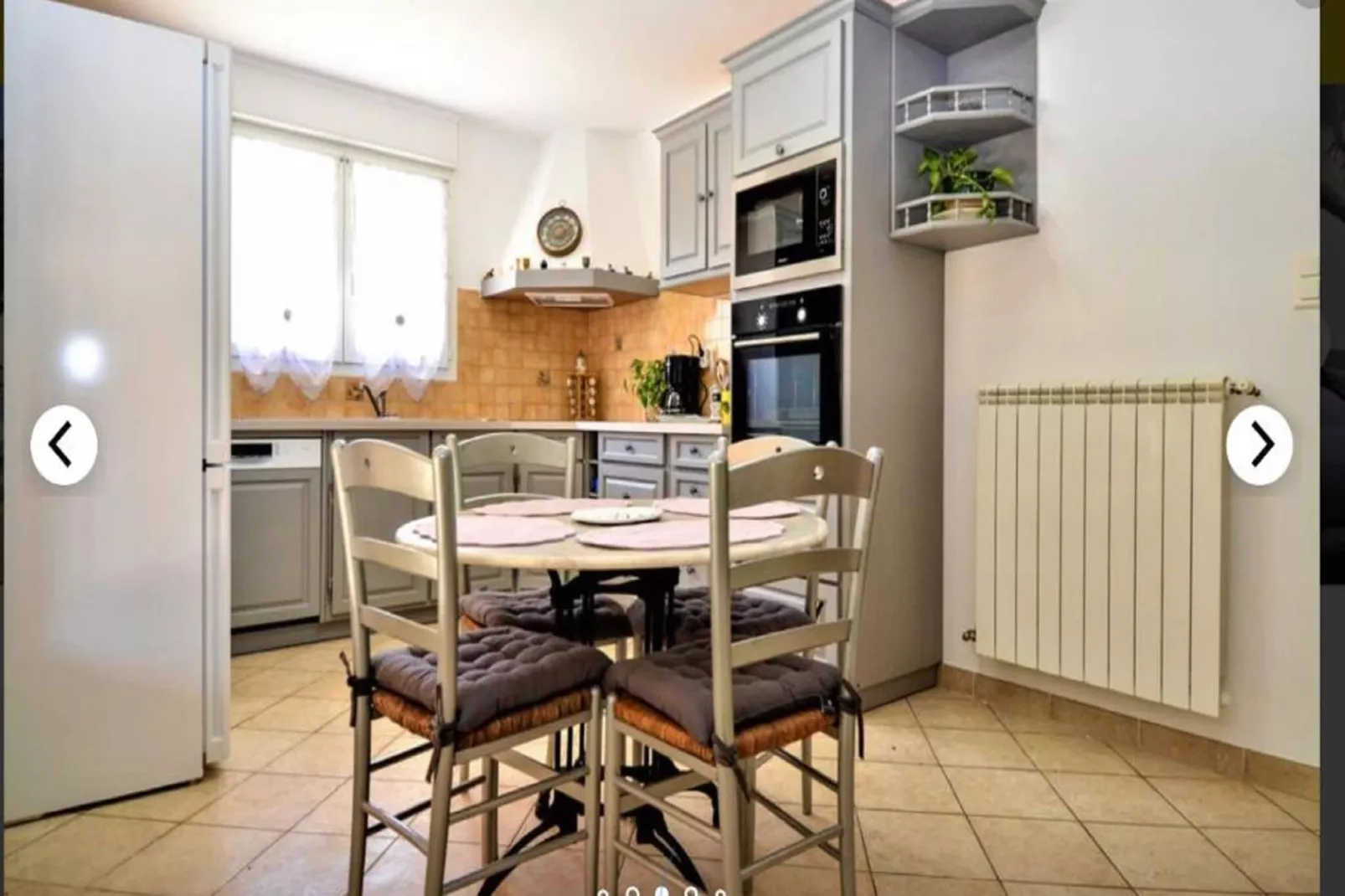 VILLA LA VERNEDE-Kitchen