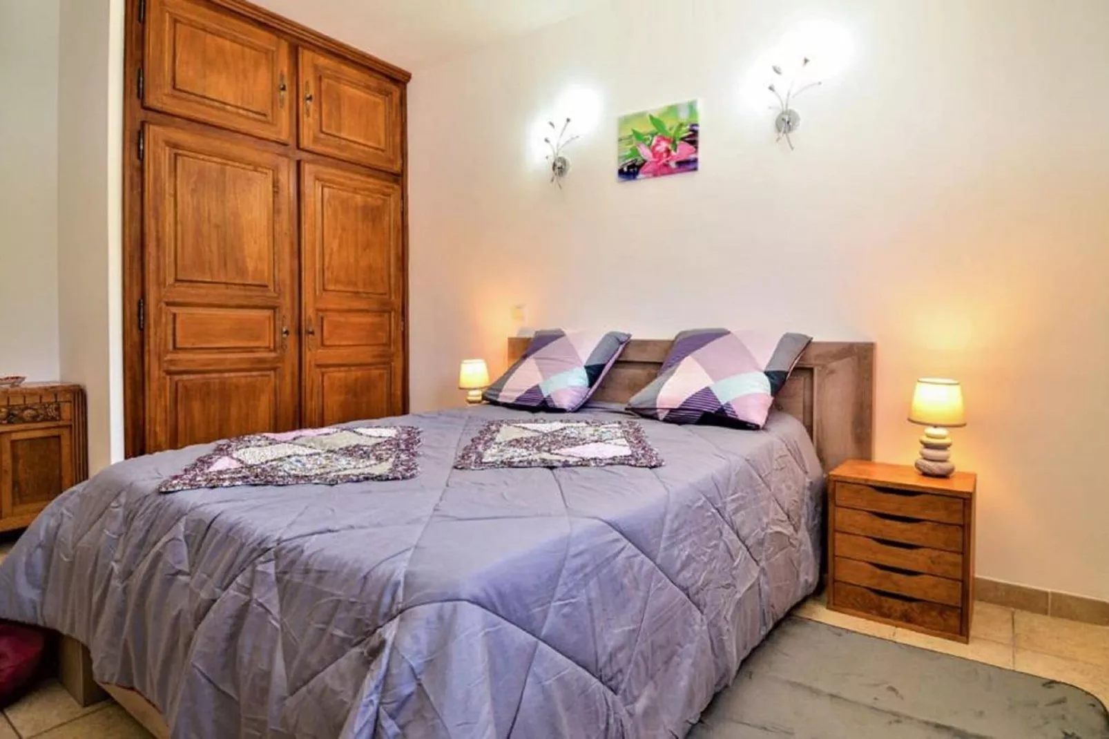VILLA LA VERNEDE-Bedroom