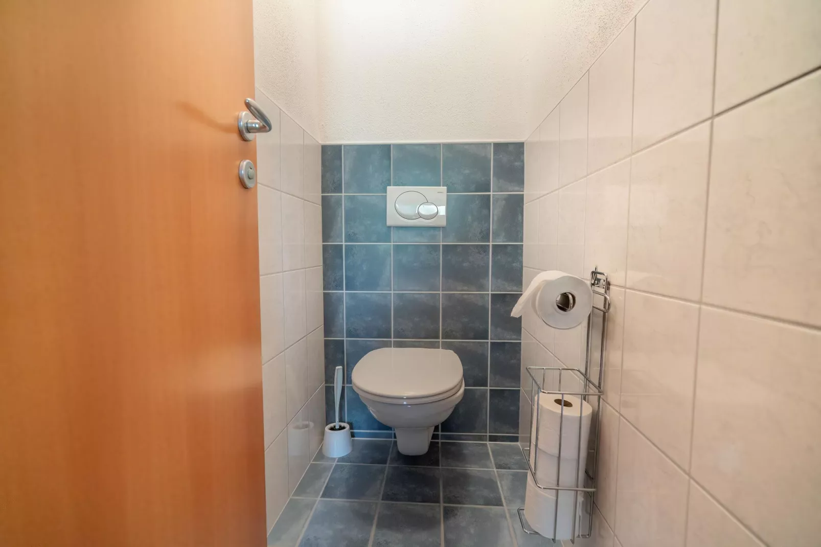 Apartment 19-Bathroom
