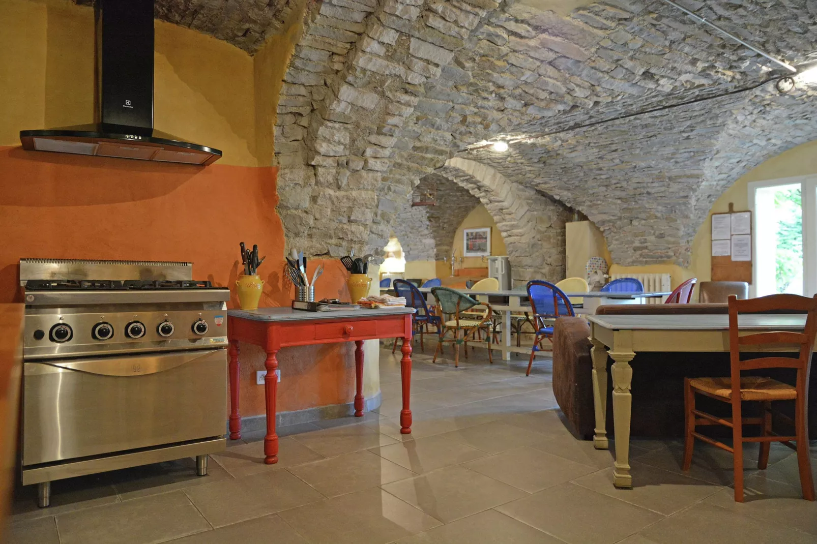 Chez l'antiquaire-Kitchen