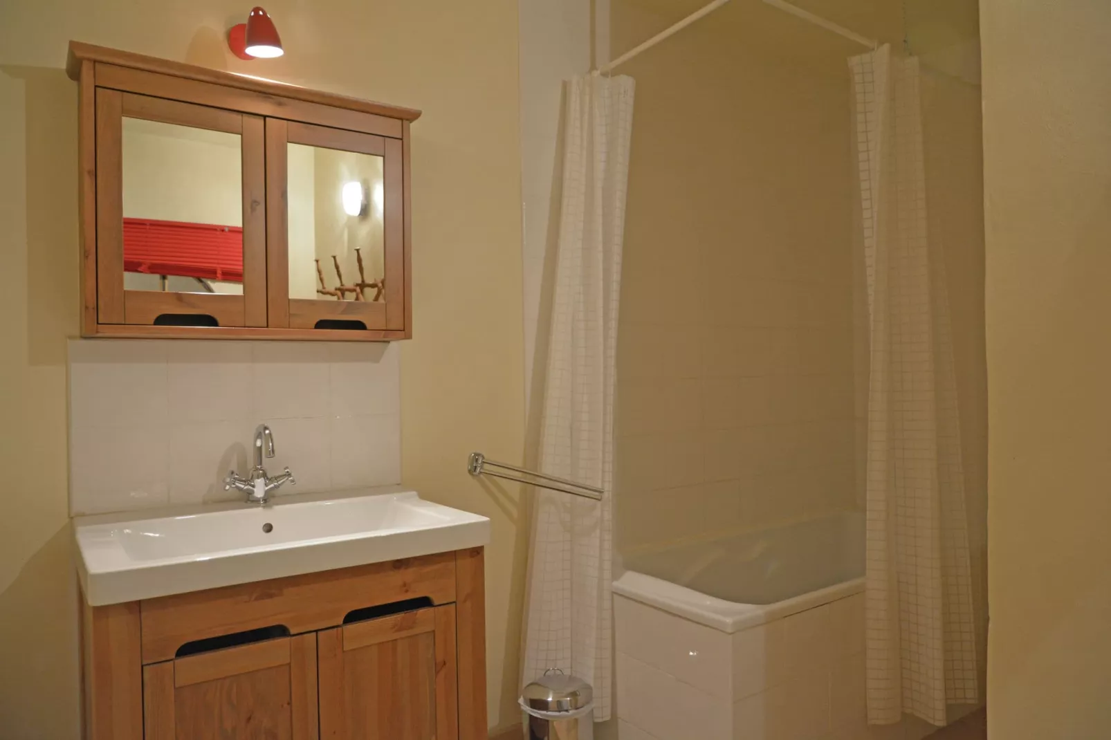 Chez l'antiquaire-Bathroom
