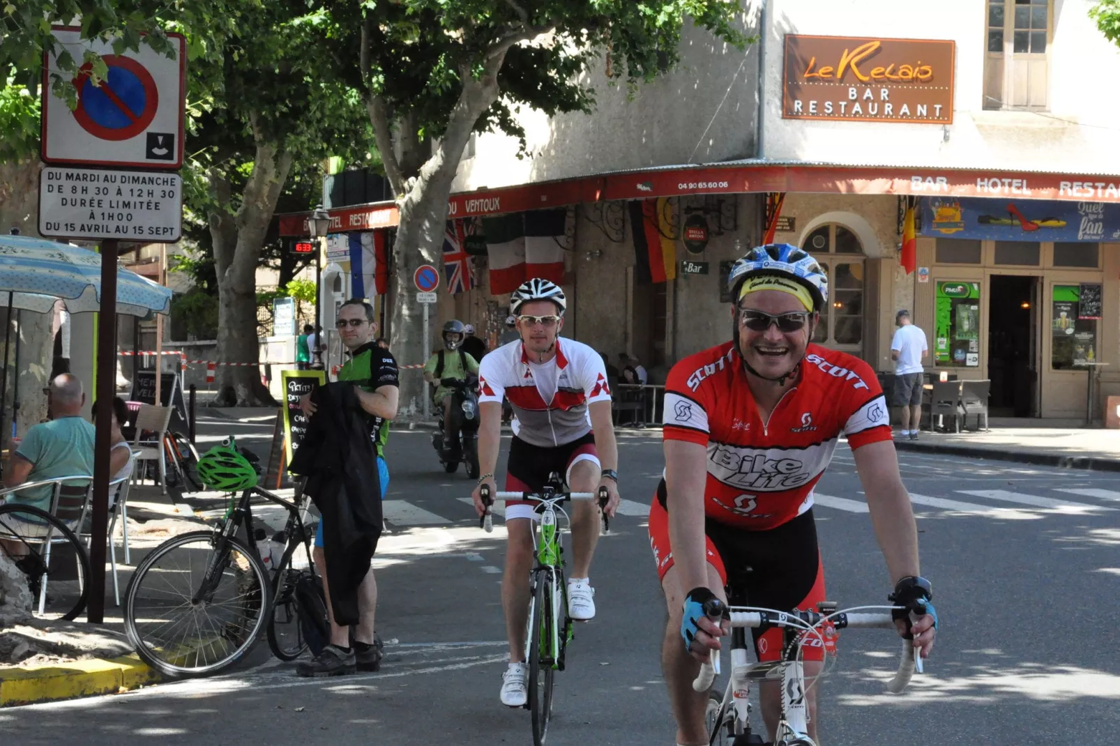 Chez l'antiquaire-Areas summer 20km