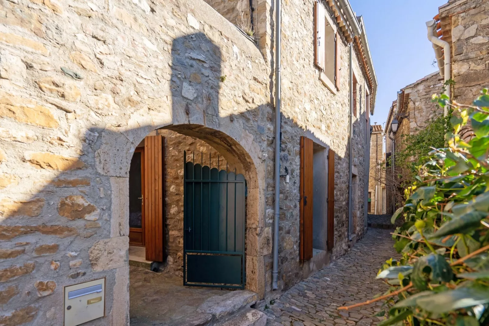 LA MAISON DE VILLAGE-Zones d'été à 5 km