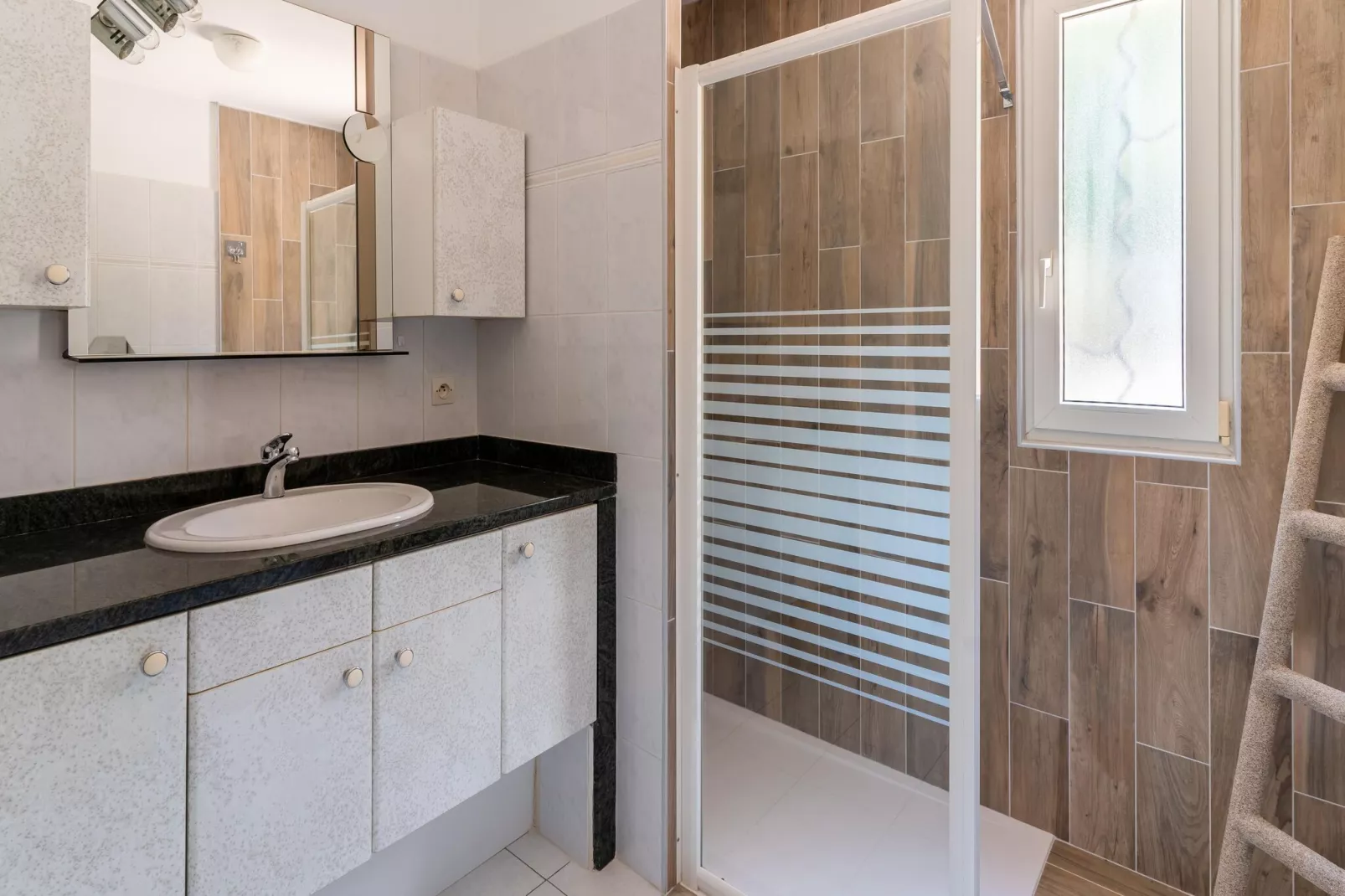 Villa Les Gorges-Salle de bain
