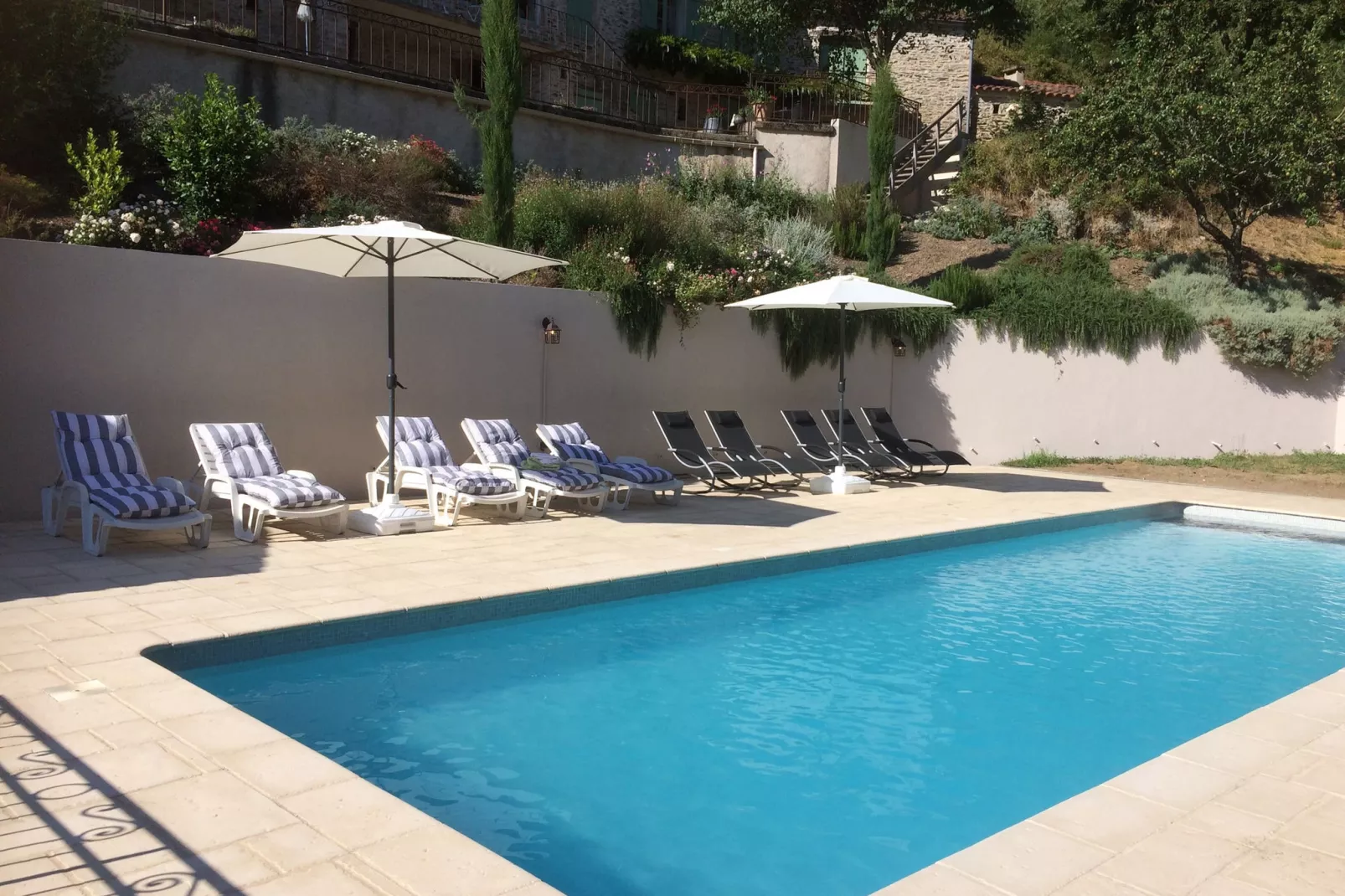 Domaine Courniou-Extérieur été