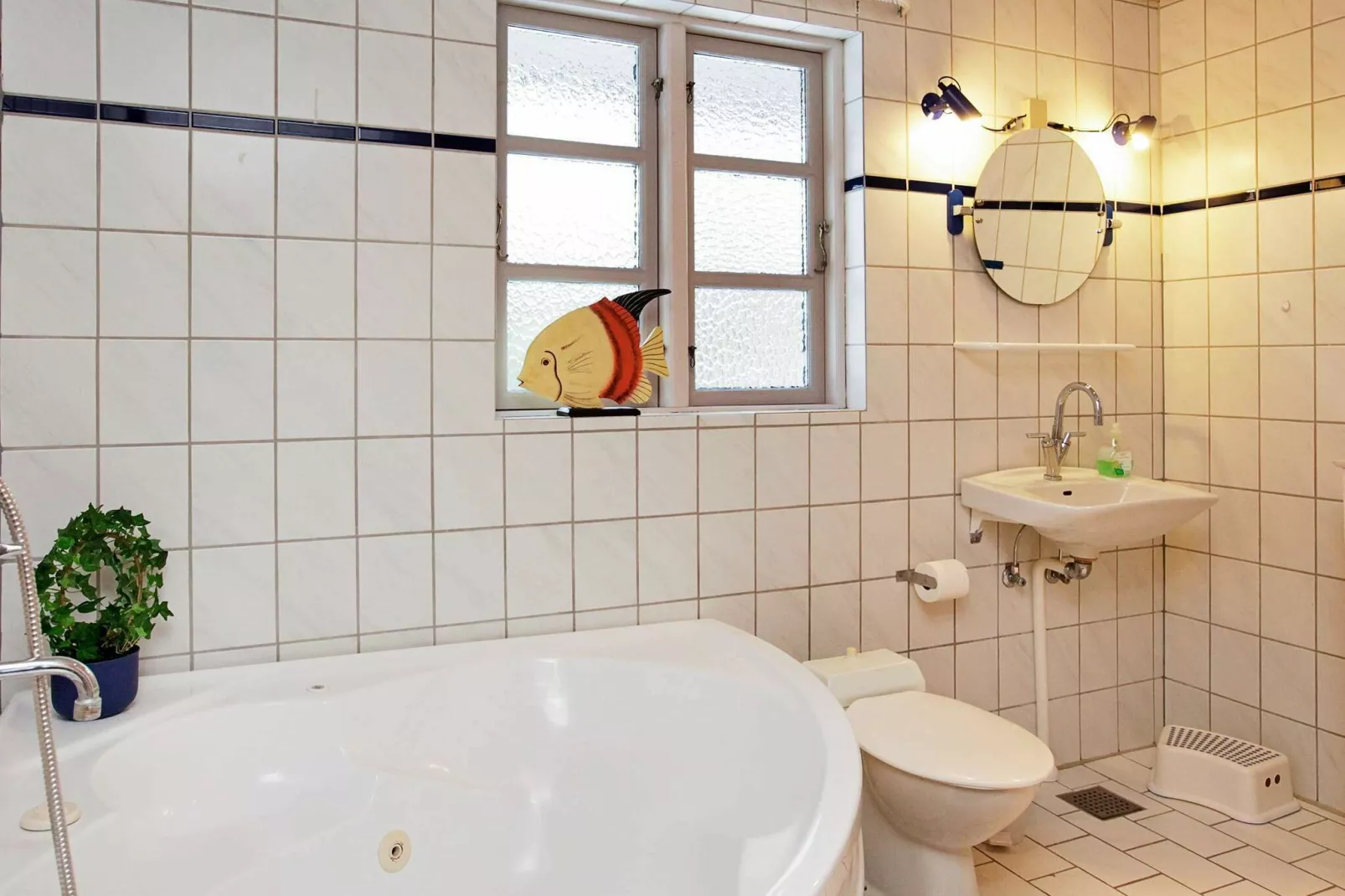 Tranquil Retreat with Spa - By Traum Ferienwohnungen - Indoor