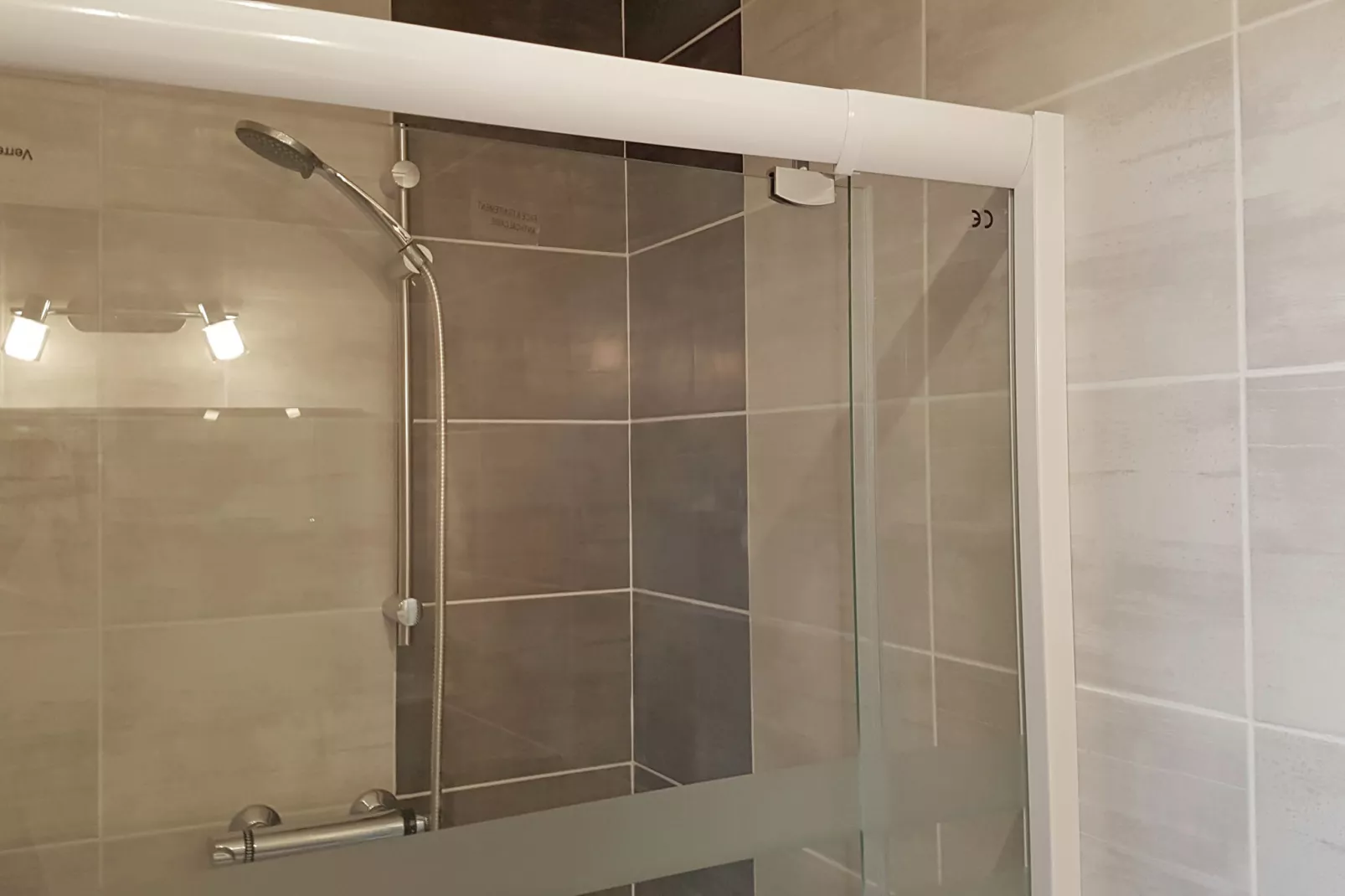Maison Piscine Village Vue Imprenable-Bathroom