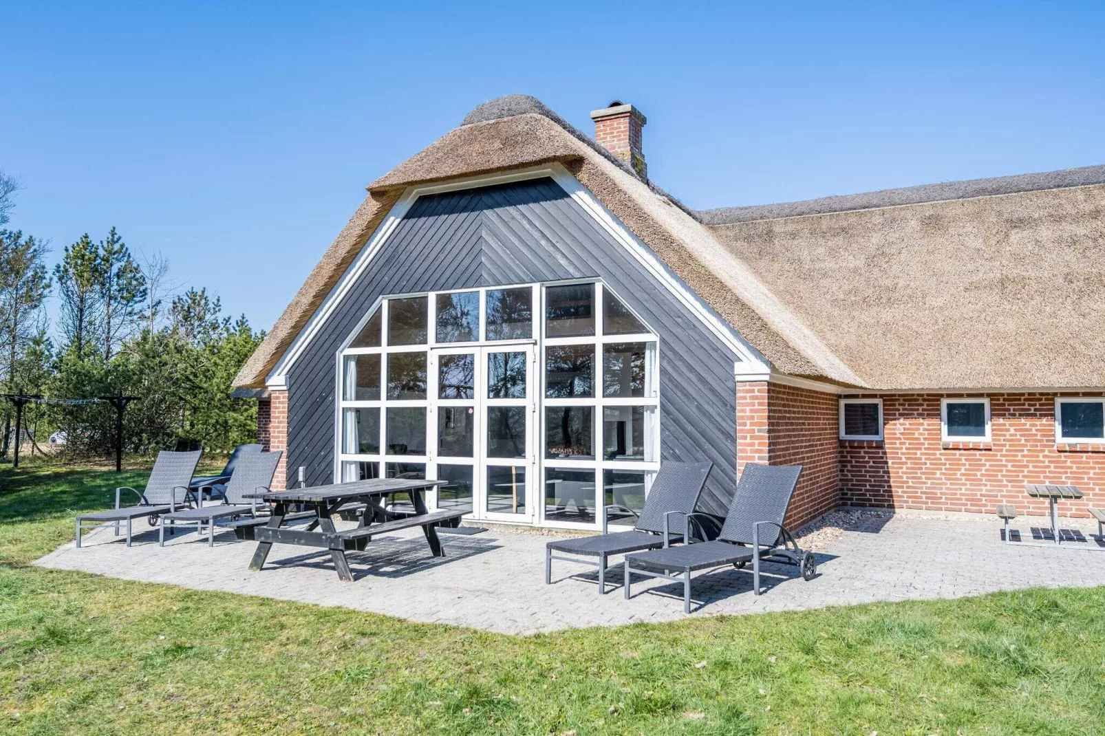 10 person holiday home in Nørre Nebel