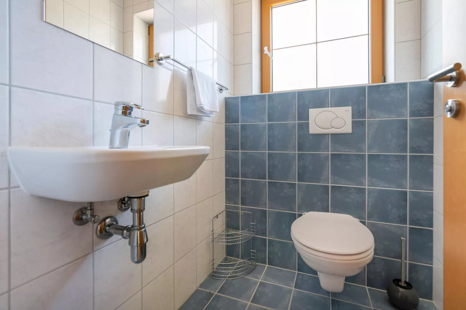 Apartment 21-Bathroom