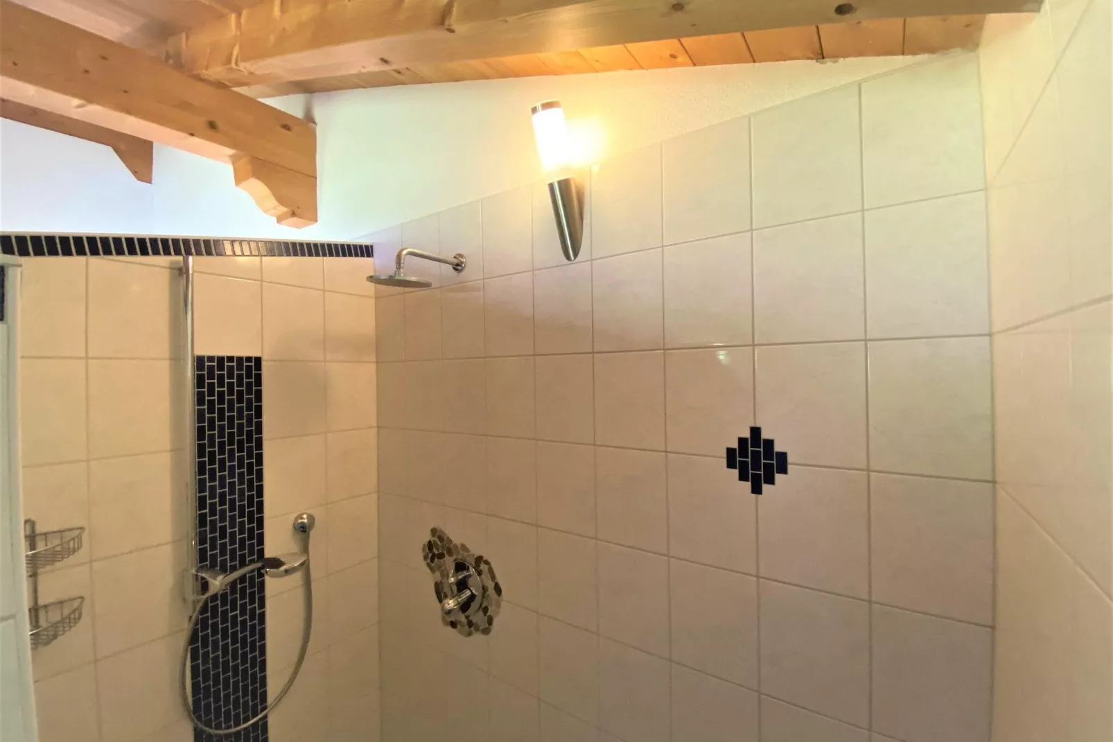 Apartment 21-Bathroom