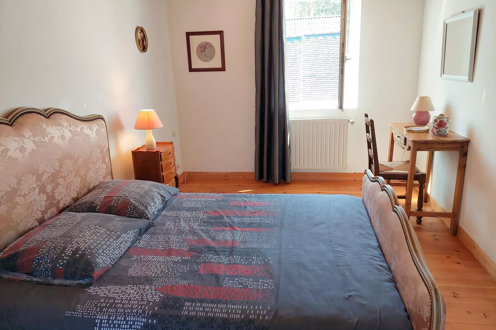 Steinhaus mit Kamin Plouénan-Bedroom