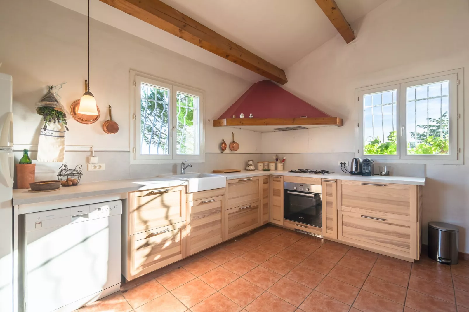Villa Les Garouillettes-Kitchen