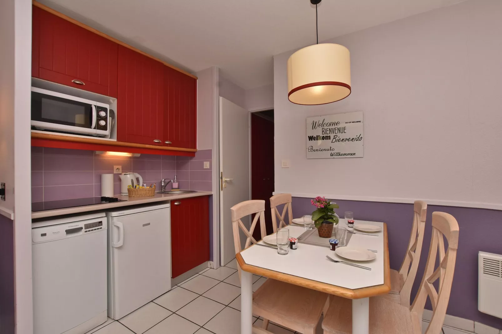 Appartement entre Golf et Océan-Küche